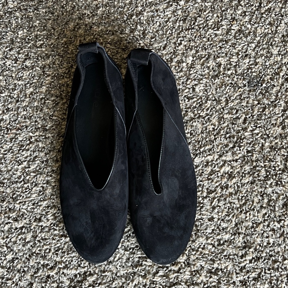 Arche LN Ninolo Nubuck Leather Slip-On Flats size 40/9.5